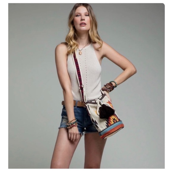 New Ruggine Handmade Luxury Boho Chic Bucket Bag With Shoulder Strap - Picture 5 of 7